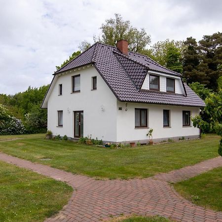 Urlaubs-Appartement Am Dorfrand Wieck Kültér fotó