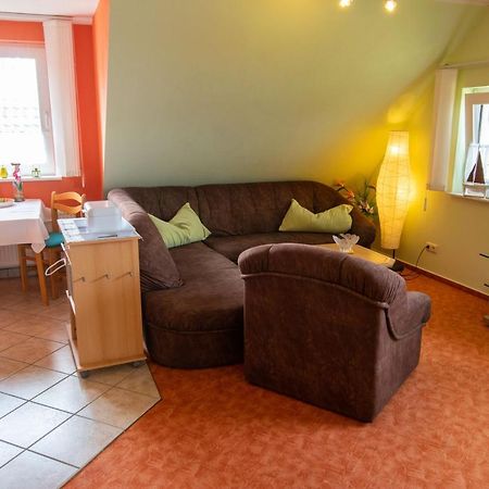 Urlaubs-Appartement Am Dorfrand Wieck Kültér fotó